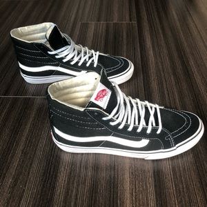 Vans SK8-HI High Tops in Black